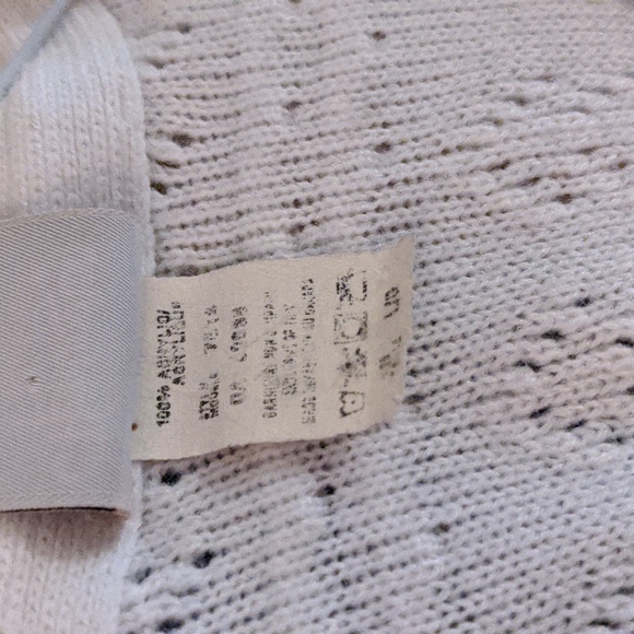 Vintage Huntington Ridge Knit Vest Button Up VNeck in White, Large - Picture 10 of 10